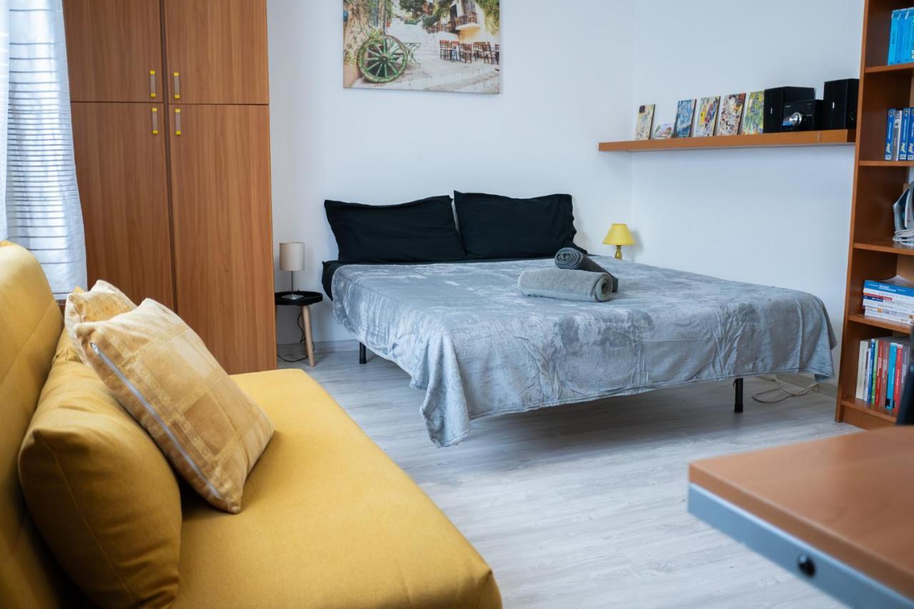 Nonna Pina Guest House Moderno Appartamento Vicino Metro AWifi,Netflix Roma Exterior foto